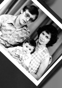 Pavel Kuchta se svou ženou Lídou a dcerou, 70. léta