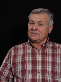 Antonín Strachota při natáčení pro Paměť národa, Zlín, 12. března 2022