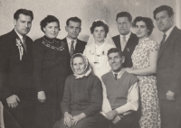 Father Oldřich´s family, 1950