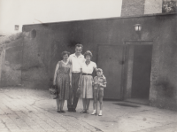 S manželem Františkem, 60. léta 20. století