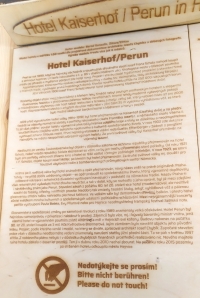 Popis u modelu hotelu Perun v hejnickém klášteře