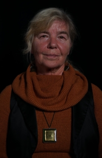 Olga Mertlíková during filming in 2022