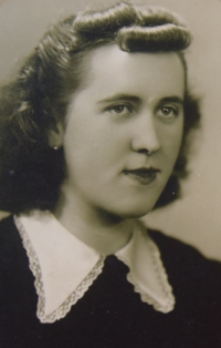 Bedřiška Pospíšilová, provdaná Minářová, 1942