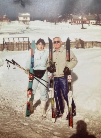 With his daughter in Krkonoše, 1990