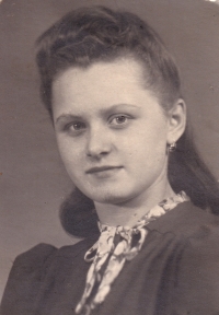 Libuše Durdová, 40. léta