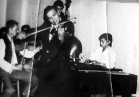 Josef Giňa at the cimbalom, 1979