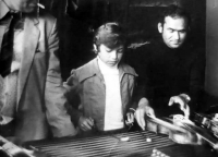 Se strýcem Vojtou, okolo roku 1979