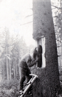 Otec Jarmily Valáškové / 50. léta