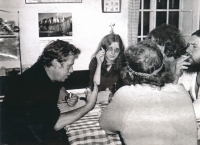 Miroslava Havelková with Václav Havel in Hrádeček, 1987