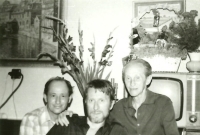 Bratr Ota, Petr, otec