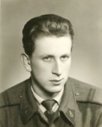 Pamětník ve vojenském