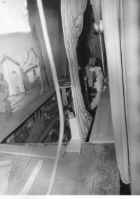 Zákulisí Chebského loutkového divadla