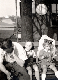 Vladimír Vokatý and Hana Vokatá on a trip in Olešnice with their father Jaroslav Vokatý during the fatal spring of 1942 