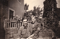 S americkým vojákem, Strašín, 1945