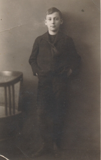 Ferdinand Kölbl, otec pamětnice, roku 1920