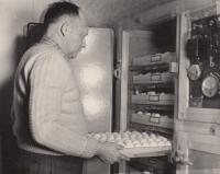 Josef Weinstein u předlíhně, Vizovice duben 1958