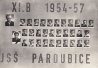 Maturitní tablo školy Zdeňka Šády, 1957