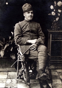 Dědeček J. Černé z otcovy strany v uniformě vojáka rakousko-uherské armády (rok 1918)