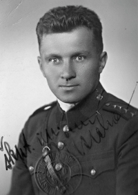 Otec Milana Růžičky Richard Růžička / důstojník československé armády / konec 30. let