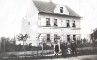 Grandparents´house in Hrobce, 1934