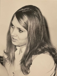 Jaroslava Kovářová na svém maturitním plese