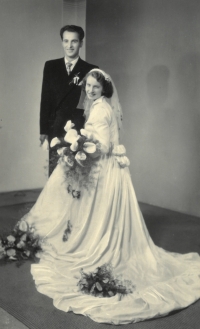 Marie Jáčová's wedding photo, 1955


