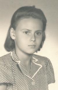 Karla Trojanová, 10 let, fotografie na první tramvajenku