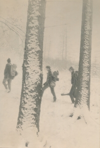 Osada Hejkalů, tři ze zakládajících členů Greenhorns, Marko Čermák, Jan Vyčítal a Josef Šimek, 1962