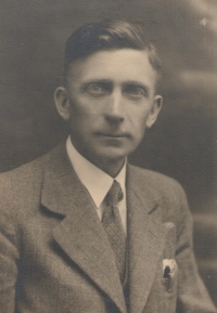 Tatínek Alois Friml, 1940
