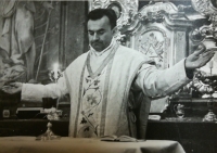 Jan Rybář v roce 1969 v Hradci Králové