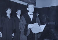 Rudolf Vévoda pronáší promoční řeč, 1961