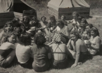 Letní tábor sokolek, druhá polovina 40. let 20. století