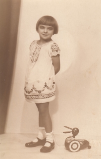 Libuše Jedličková na počátku třicátých let