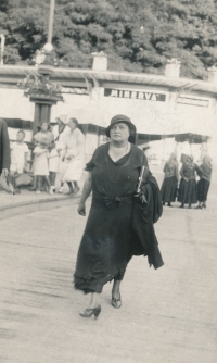 Prababička Olga Löwitová, 1932