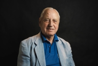 Portrait photography of Waldemar Pernach. Photo by Gosia Kawka