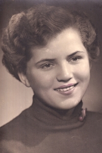 Ingeborg Larišová, kolem roku 1957