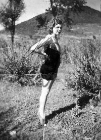 Matka Jarmila Kolková, začátek 30. let