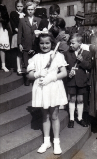 Ingeborg Larišová, kolem roku 1951