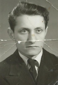 Alexander Sola in the 1970s.