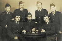 Vlevo dole Emil Havel u PTP