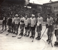 Zápas herců proti novinářům, Za Lužánkami, Brno, 1961


