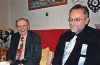 Oldřich Kašpar (vpravo) se svým tchánem Blahoslavem Jarolímkem ve Španělsku v roce 1996 po přednášce v Instituto Cervantes