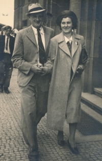 Parents of Adolf Socher Bedřich Socher and Marie Socherová in 1938