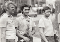 Zleva bratr Jiří Srnský, Josef Srnský, Jiří Syrovátko, Vrchlabí, první polovina 70. let