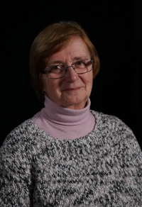Marie Poláková during recording in 2023