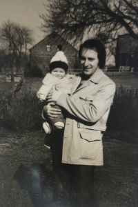 Jiří Kleker se synem Jiřím, 1979