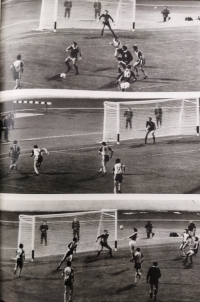 Verner Lička střílí gól Walesu v kvalifikaci na MS 1982. je na snímku dole ve výskoku