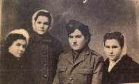 Sister Marie in uniform with friends and sister Slávka (the youngest girl), 1944