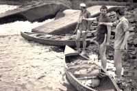 Jiří Jurka s přáteli. Zprava Jiří Jurka, Alois Piňos a Josef Berk