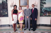 Manželé Kolářovi s tehdejším prezidentem Spojených států amerických Barackem Obamou a jeho ženou Michelle, 2009
